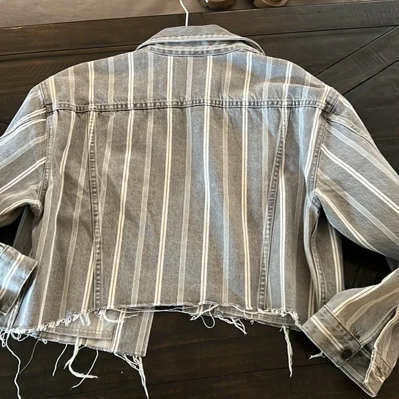 NWT Boyish The Harvey Cropped Denim Jacket - Picture 4 of 5